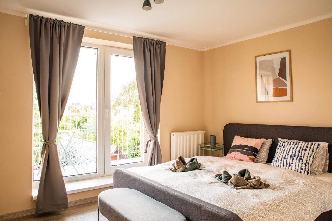 K-House Hotel Lipótszentmiklós Kültér fotó