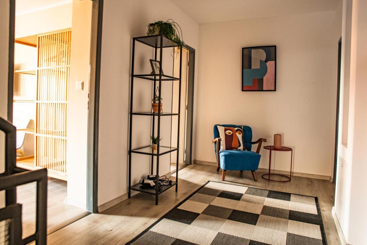 K-House Hotel Lipótszentmiklós Kültér fotó
